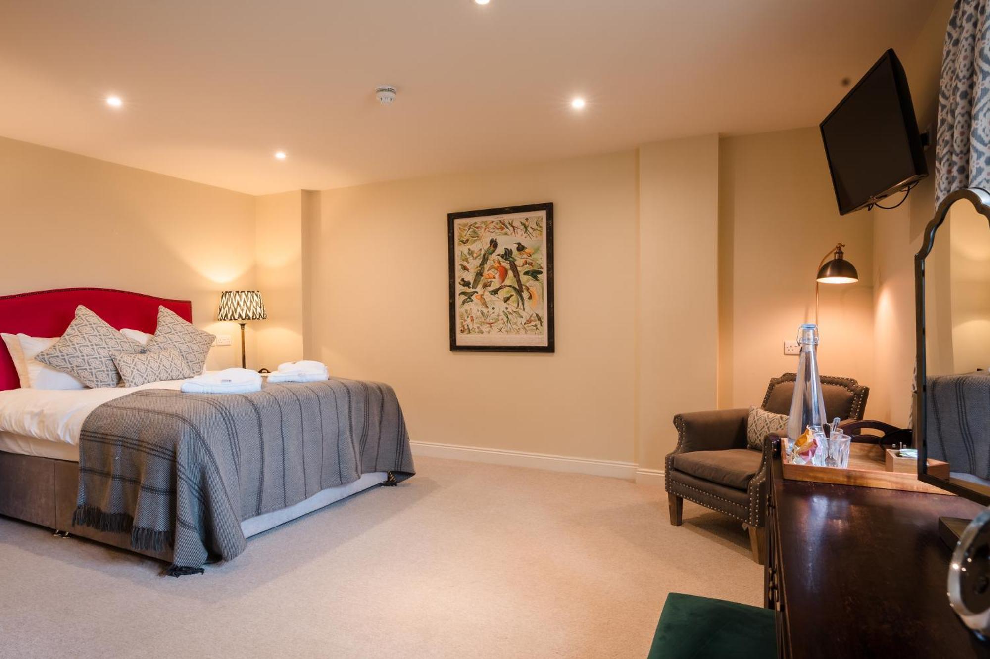 Bed and Breakfast The Loddon Swan Экстерьер фото
