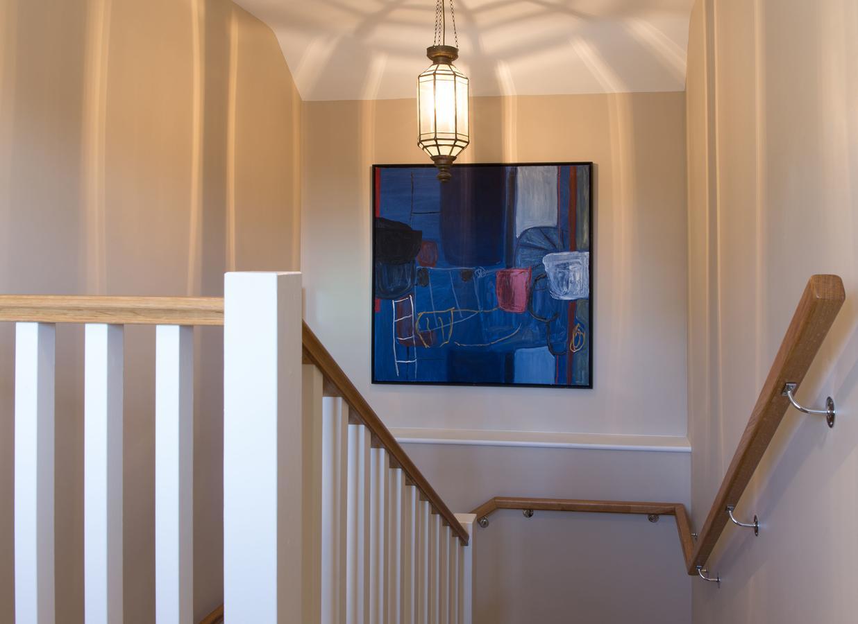Bed and Breakfast The Loddon Swan Экстерьер фото